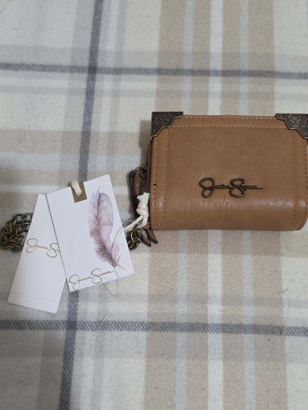 Jessica Simpson Brown Leather Card Holder with Corner Accents